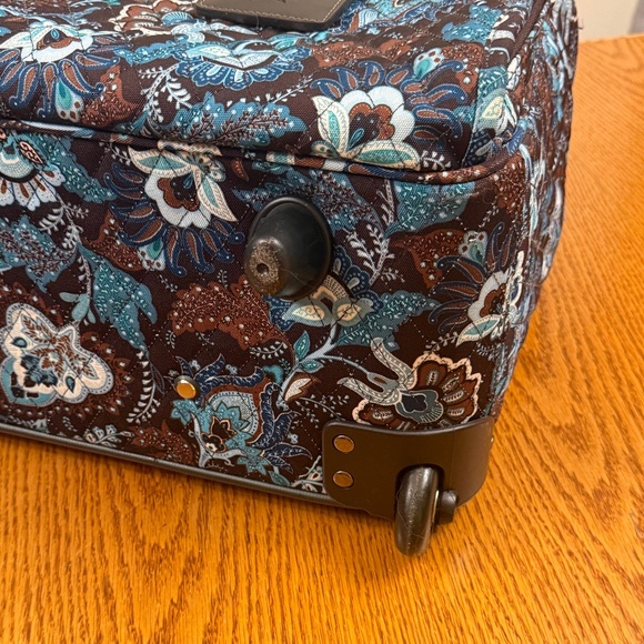 Vera Bradley Retired Java Blue Rolling Luggage Suitcase - Picture 10 of 11